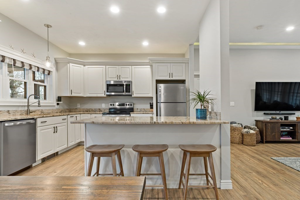 72 Donnelly Road Spencer, MA 01562 - Photo 10 of 42 Gallery Image 10