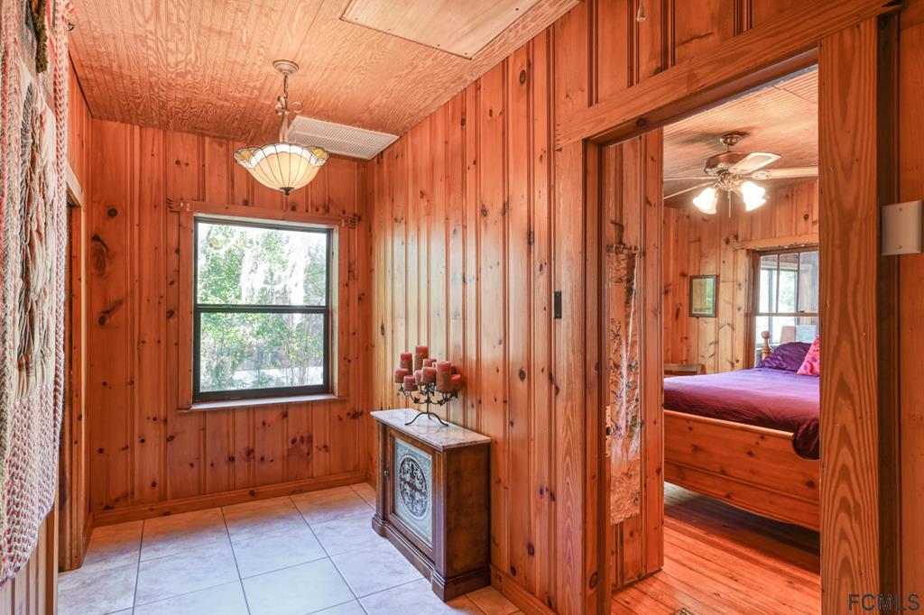 375-397 Southeast County Road Starke, FL 32091 - Photo 66 of 75 a view of front door with furniture and a window