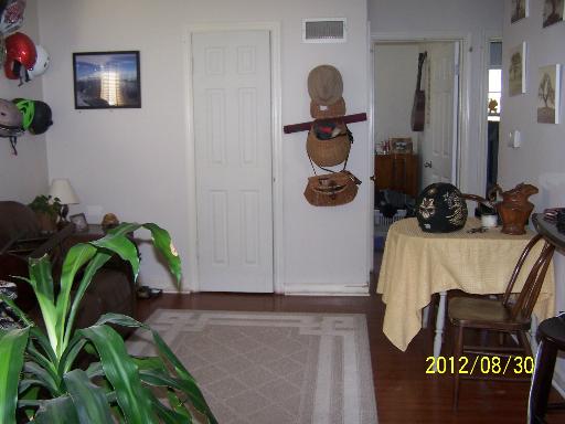 668 Morgan Street Elgin, IL 60123 - Photo 3 of 8