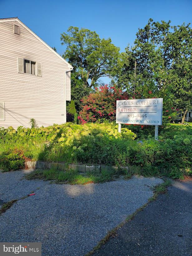 108 Juliustown Road Browns Mills, NJ 08015 - Photo 15 of 19 a backyard of a house with lots of green space