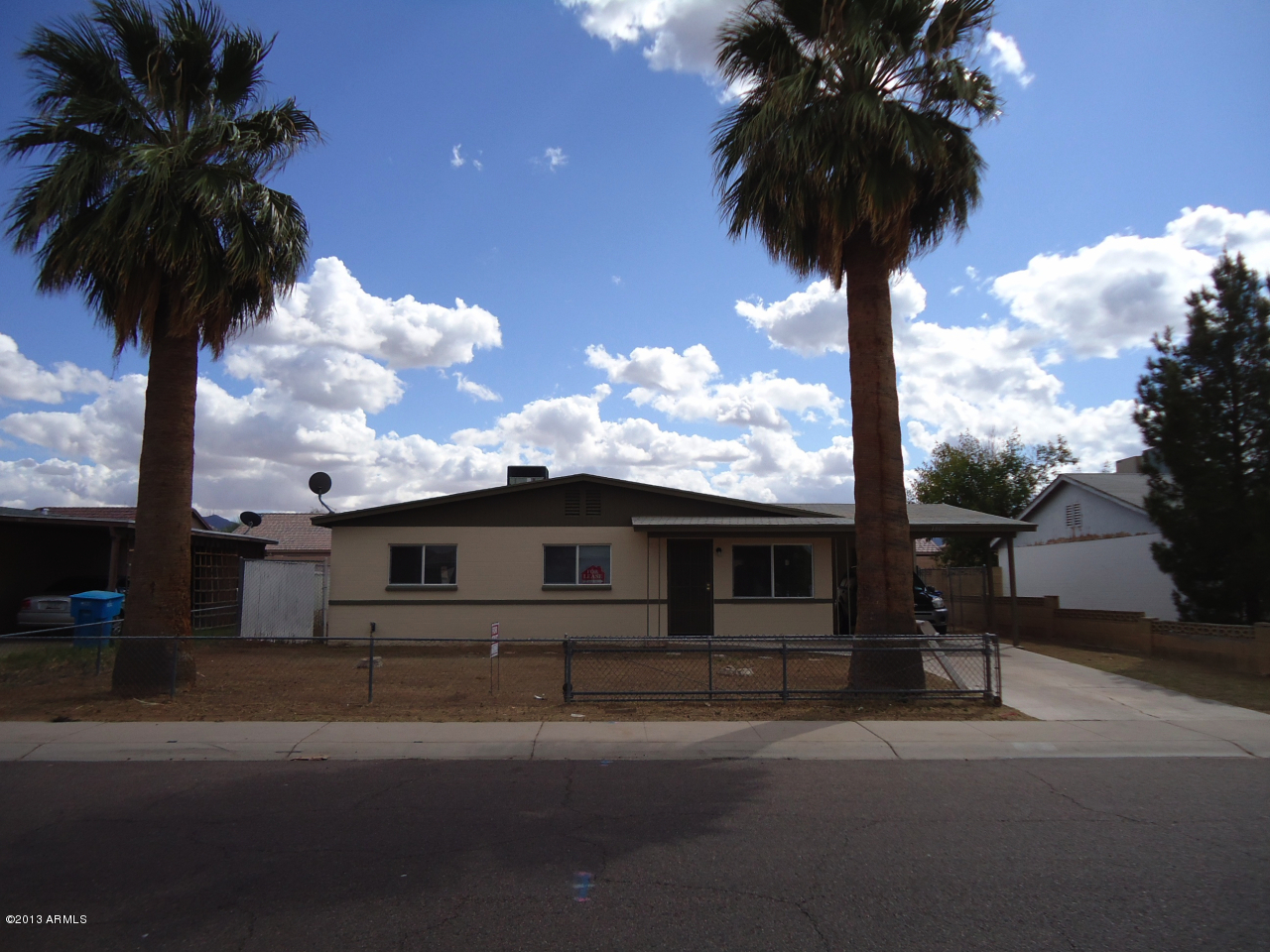 1805 West Alta Vista Road Phoenix, AZ 85041 - Photo 1 of 4 AV Front1