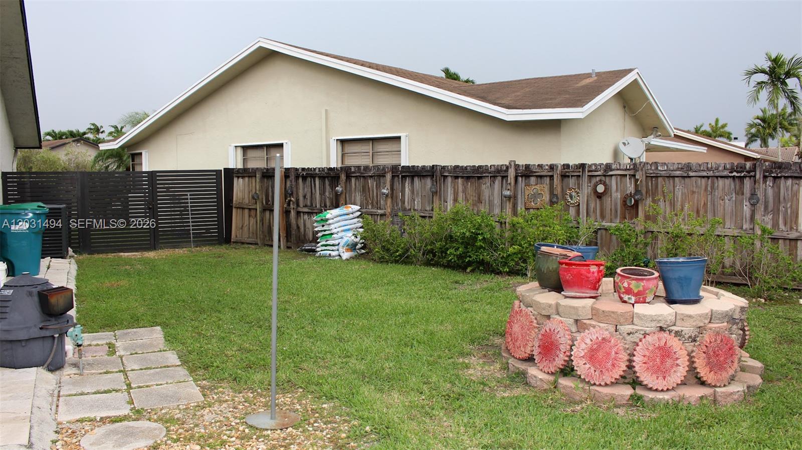 14680 Southwest 107th Terrace Miami, FL 33186 - Photo 31 of 33