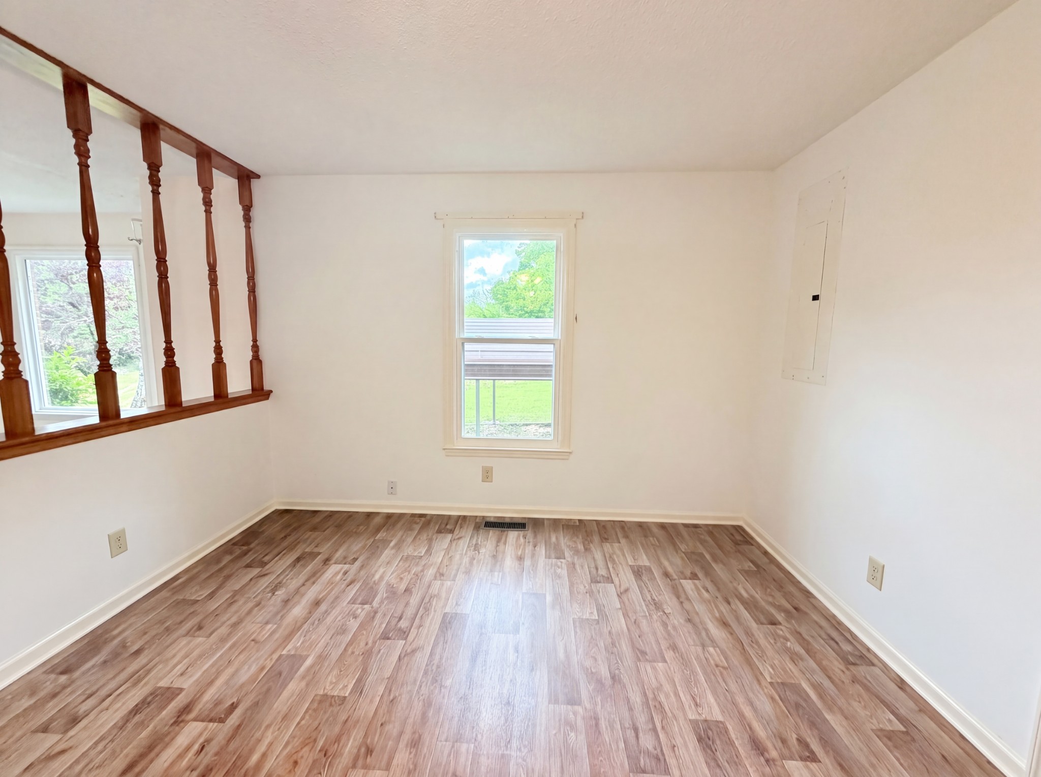 8663 Dog Branch Road Mount Pleasant, TN 38474 - Photo 7 of 19