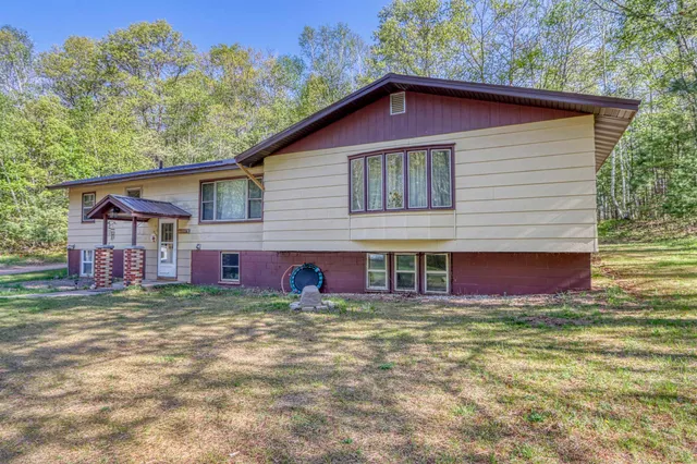 $369,900 | 10148 North McClaine Road, Hayward, WI 54843