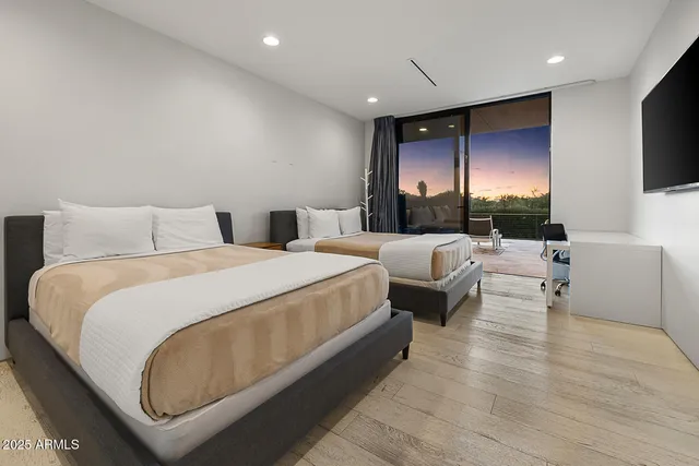 $26,000 | 10299 North 65th Place, Paradise Valley, AZ 85253