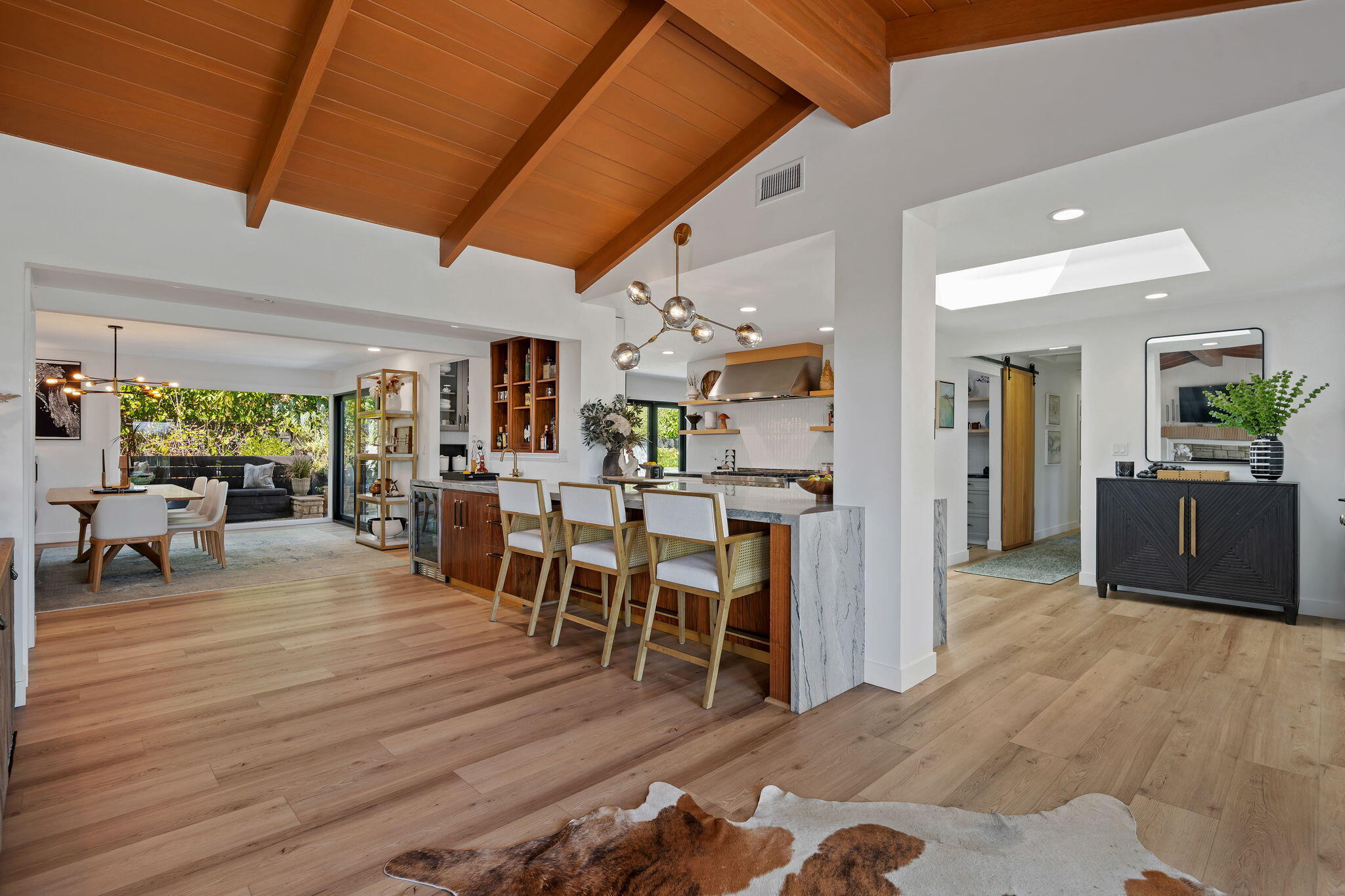 840 San Roque Road Santa Barbara, CA 93105 - Photo 9 of 68 Great Room