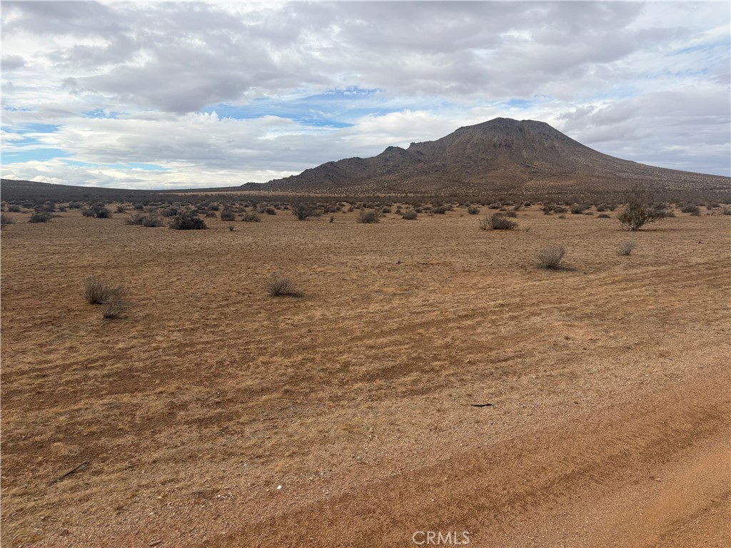 0 Comanche Road Apple Valley, CA 92307 - Photo 3 of 8 a view of lake