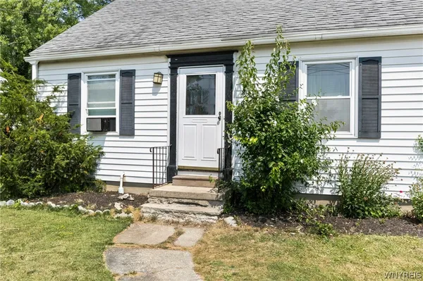 $259,999 | 5284 Sheridan Drive, Amherst, NY 14221