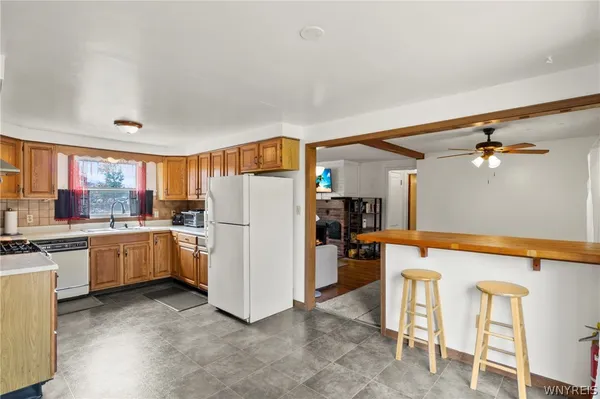 $259,999 | 5284 Sheridan Drive, Amherst, NY 14221