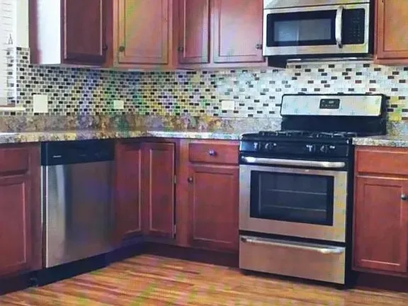 $2,800 | 397 Alles Street, Unit 2, Des Plaines, IL 60016