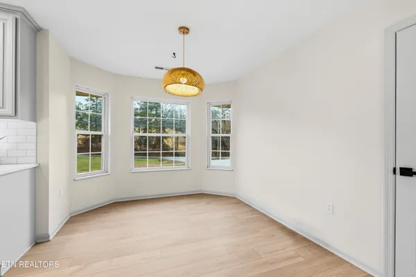 $462,400 | 3732 Bent Road, Kodak, TN 37764