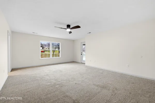 $462,400 | 3732 Bent Road, Kodak, TN 37764