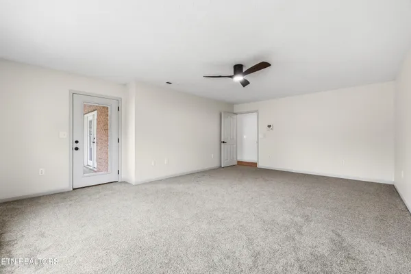 $462,400 | 3732 Bent Road, Kodak, TN 37764