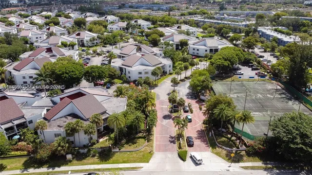 $2,495 | 9403 Fontainebleau Boulevard, Unit 21121, Miami, FL 33172