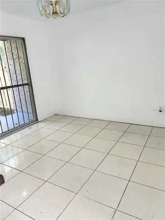 $1,400 | 3907 Coronation Court, Orlando, FL 32839