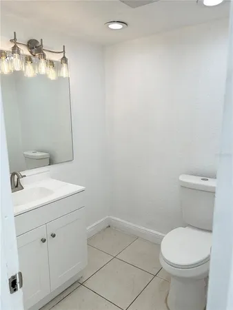 $1,400 | 3907 Coronation Court, Orlando, FL 32839
