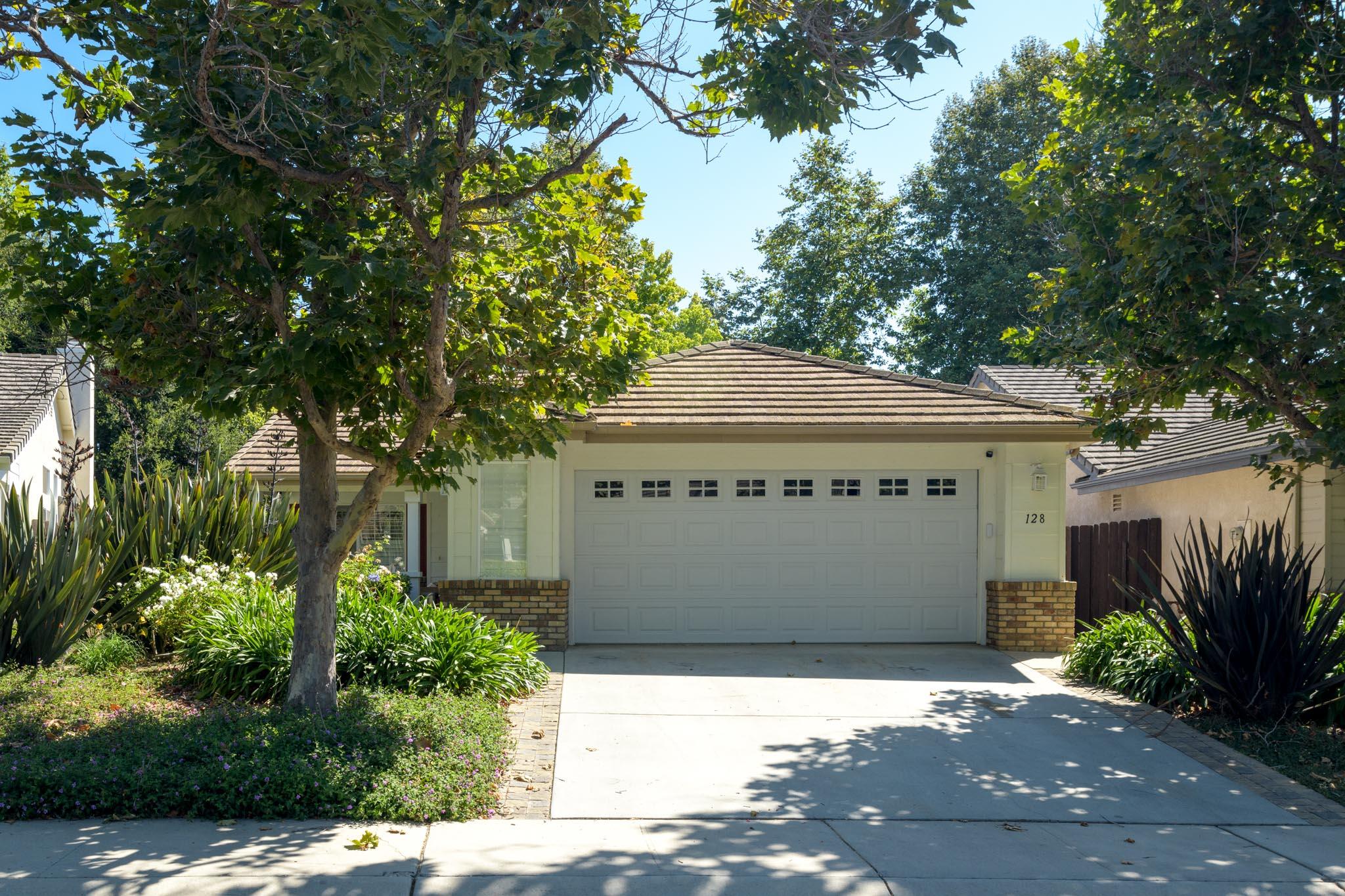 128 Gerard Drive Goleta, CA 93117 - Photo 3 of 20 a view of a building
