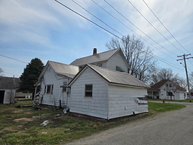213 Vermilion Street Georgetown, IL 61846 - Photo 2 of 2