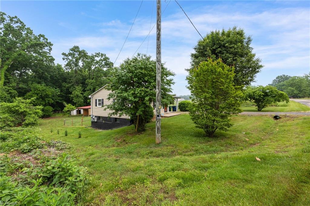 791 Williams Road Madison, NC 27025 - Photo 3 of 28 Gallery Image 3