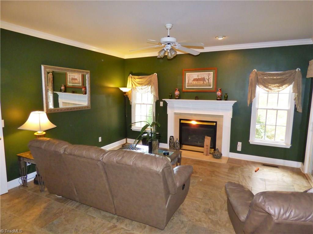 4813 Hearthstone Road Clemmons, NC 27012 - Photo 12 of 30 Gallery Image 12