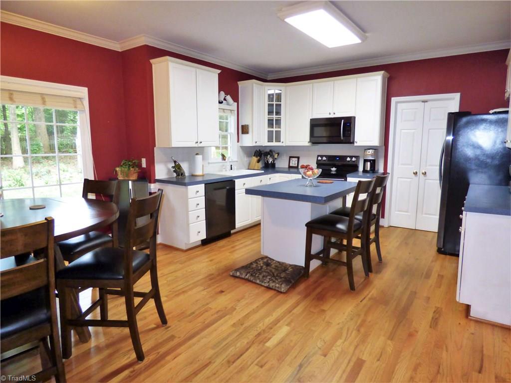 4813 Hearthstone Road Clemmons, NC 27012 - Photo 16 of 30 Gallery Image 16