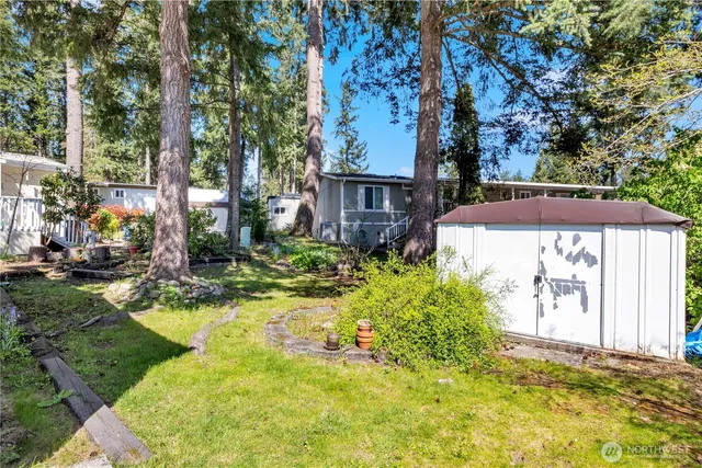 $258,000 | 18425 Northeast 95th Street, Unit 146, Redmond, WA 98052