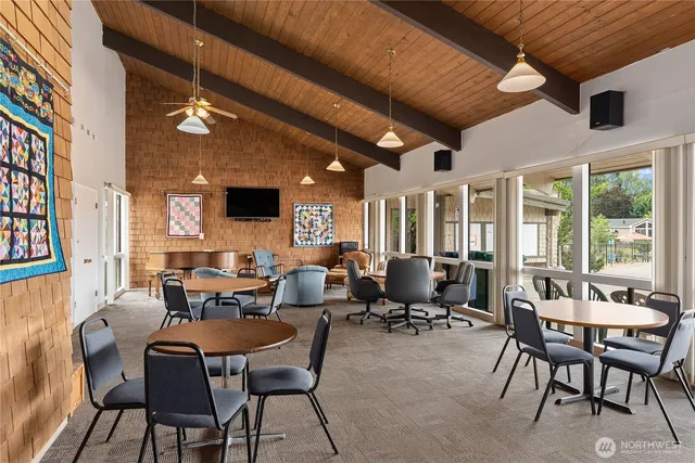 $258,000 | 18425 Northeast 95th Street, Unit 146, Redmond, WA 98052