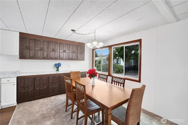 $258,000 | 18425 Northeast 95th Street, Unit 146, Redmond, WA 98052