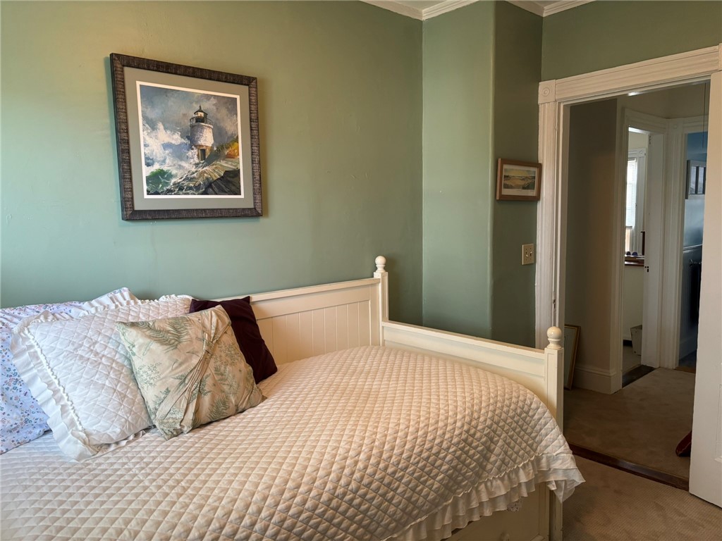 11 Eastnor Road Newport, RI 02840 - Photo 19 of 27