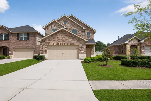 $2,600 | 16817 Pink Wintergreen Drive, Conroe, TX 77385