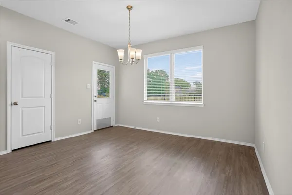 $2,600 | 16817 Pink Wintergreen Drive, Conroe, TX 77385