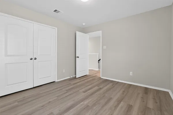 $2,550 | 16817 Pink Wintergreen Drive, Conroe, TX 77385