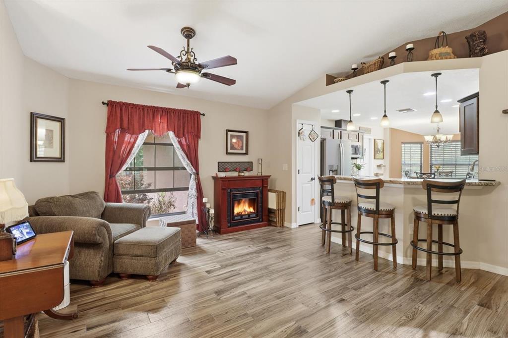 16389 Margot Road Weeki Wachee, FL 34614 - Photo 13 of 45