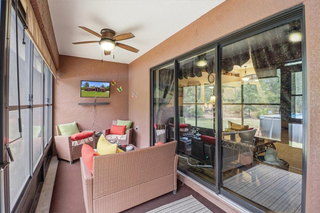 16389 Margot Road Weeki Wachee, FL 34614 - Photo 33 of 45