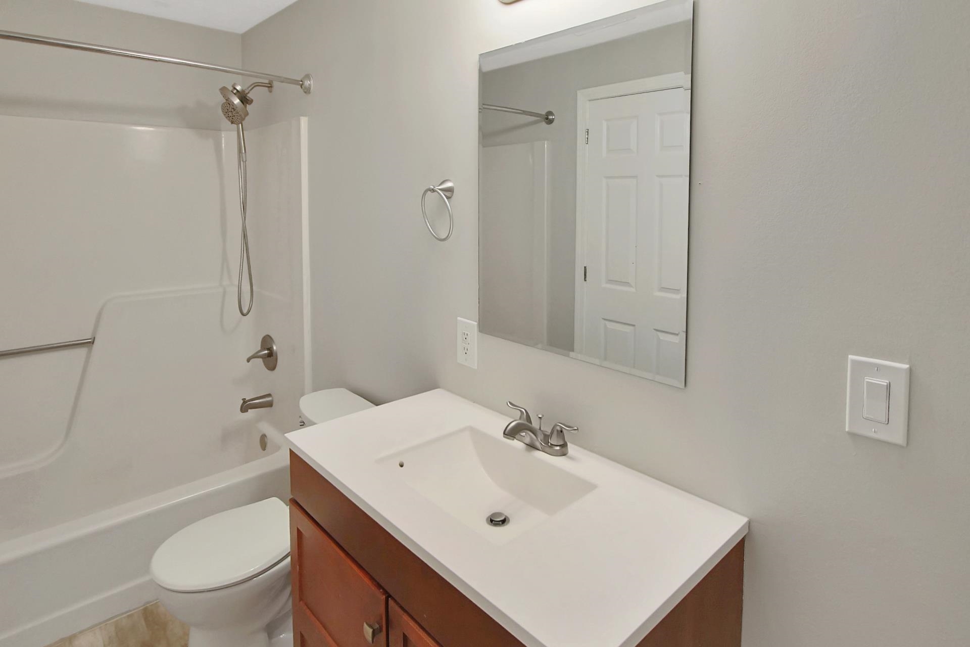 344 Elm Street, Unit 43 Milford, NH 03055 - Photo 36 of 51