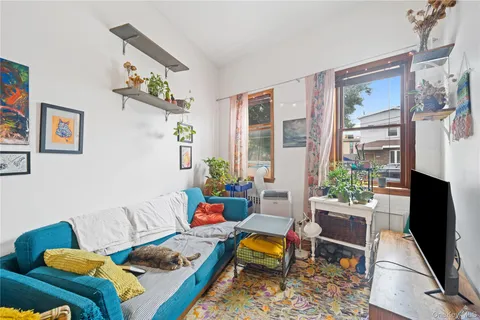 $1,249,999 | 46-15 30th Road | Astoria