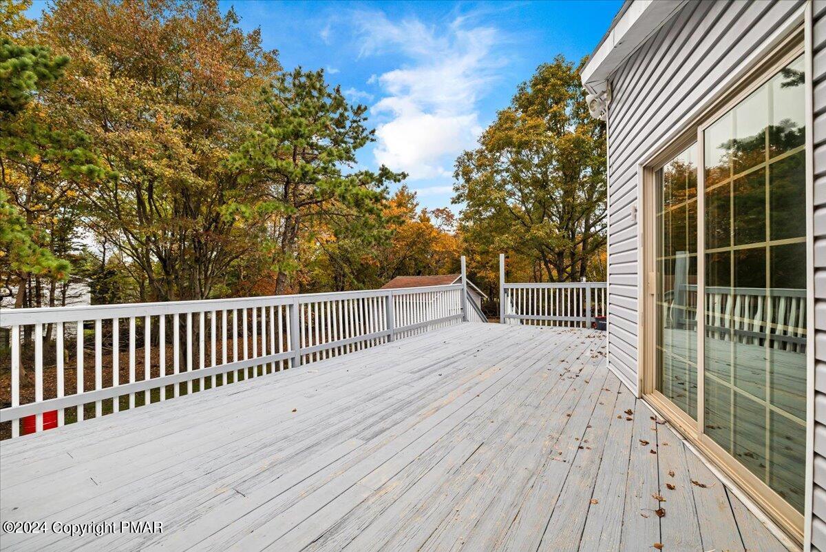 1456 Allegheny Drive Blakeslee, PA 18610 - Photo 9 of 94 10-Photo-9