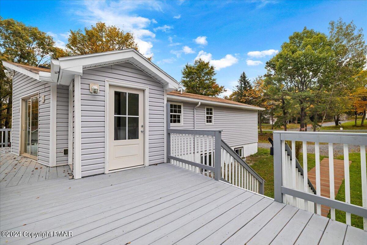 1456 Allegheny Drive Blakeslee, PA 18610 - Photo 10 of 94 11-Photo-10