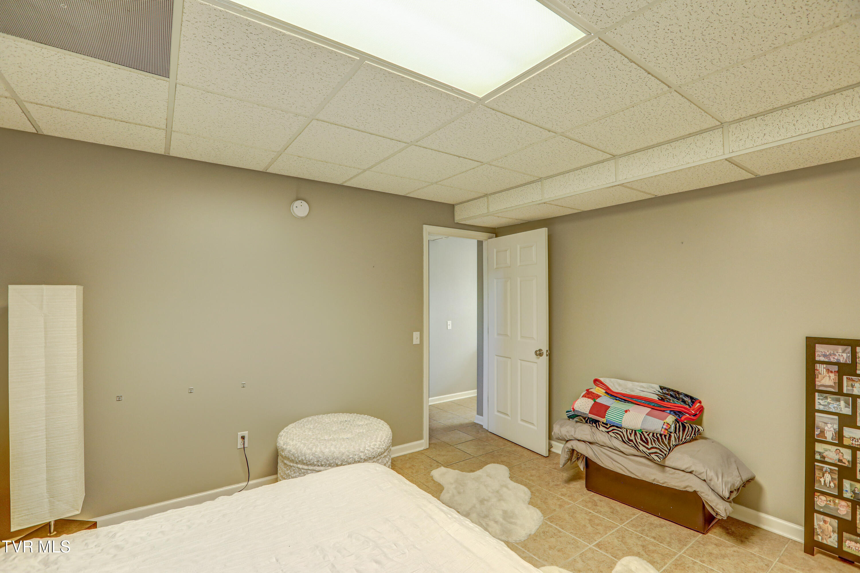 340 Pactolus Road Kingsport, TN 37663 - Photo 42 of 64 B42A4479_80_81_82_83