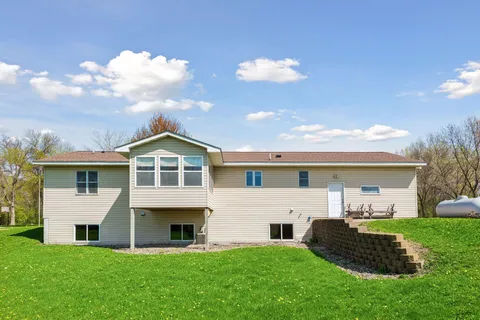 $474,900 | 505 3rd Avenue Southeast, Norwood Young America, MN 55397