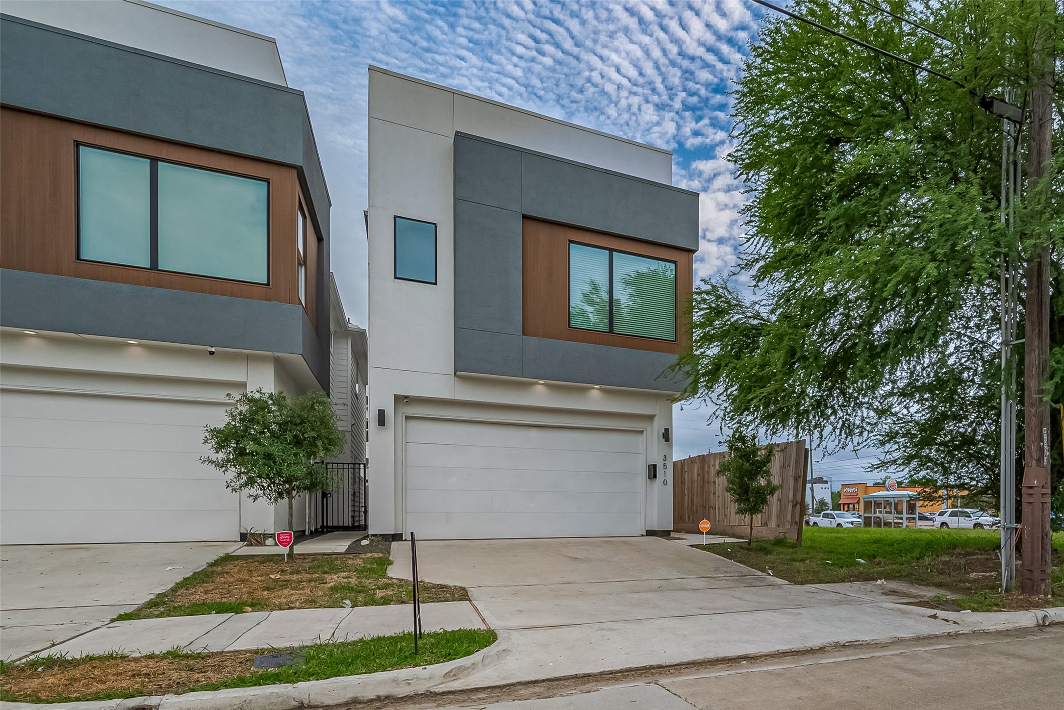 3510 Hadley Street Houston, TX 77004 - Photo 3 of 48 a front view of a house with a yard