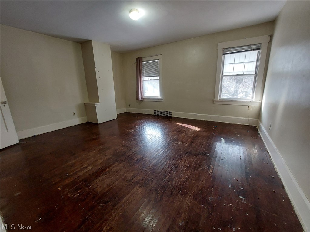 1238 Monument Road Northwest Canton, OH 44703 - Photo 14 of 19 Bedroom 2