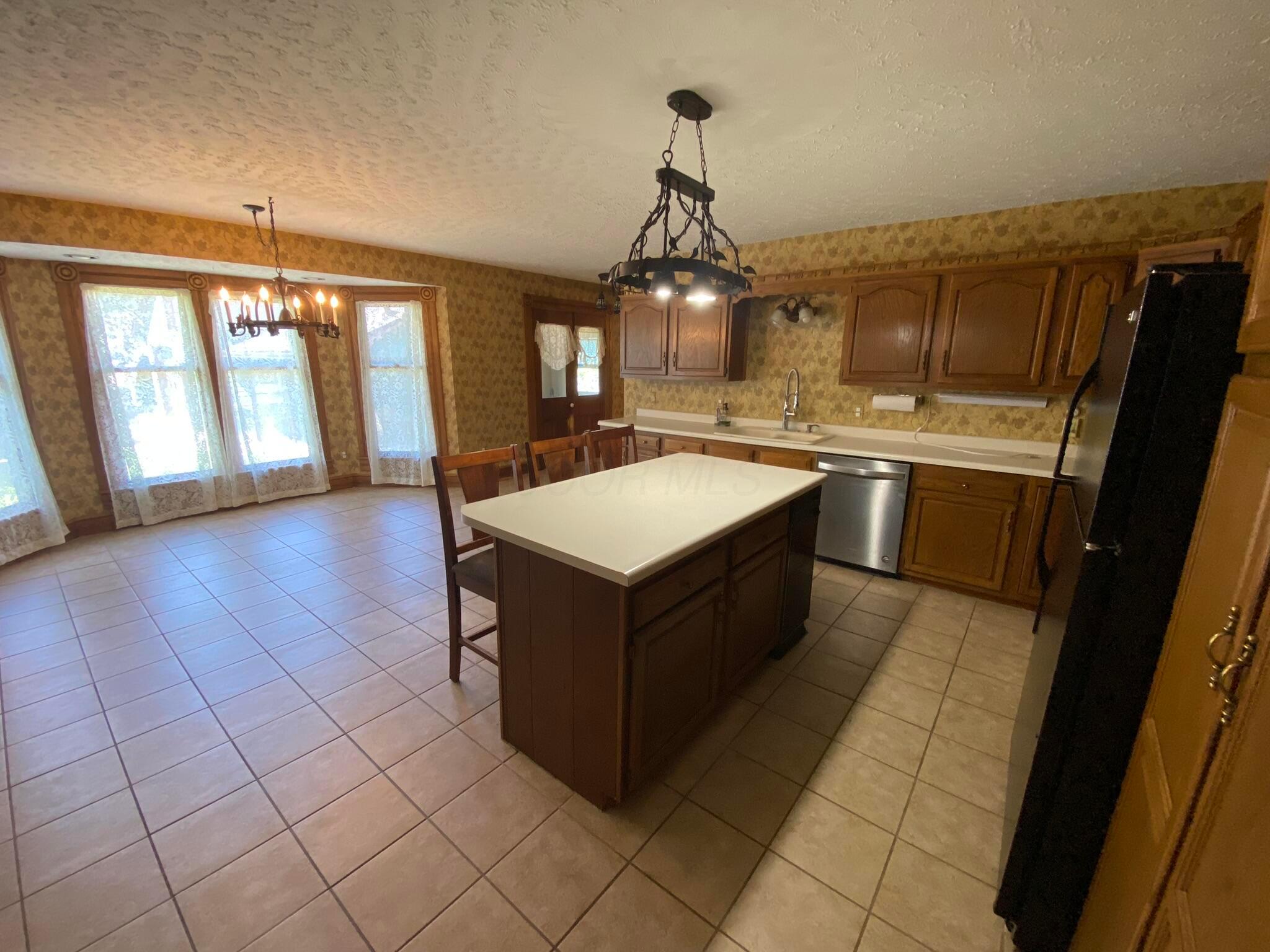 815 Chestnut Street Dresden, OH 43821 - Photo 8 of 14 IMG_1274