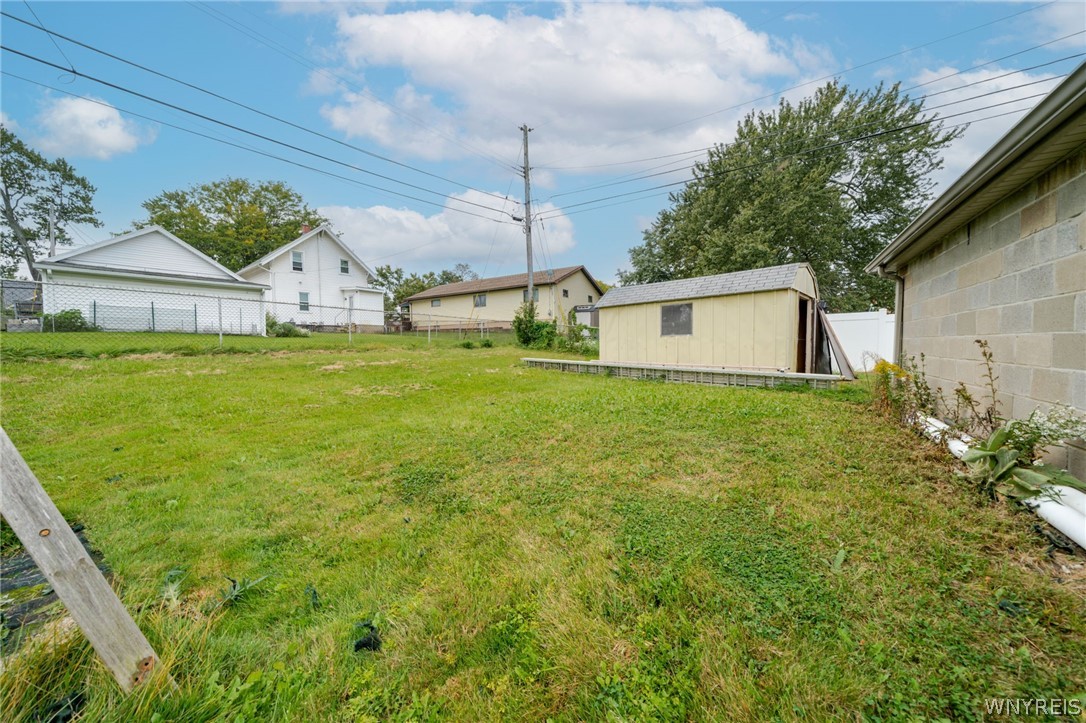 9 Binner Road Cheektowaga, NY 14225 - Photo 8 of 30 Gallery Image 8