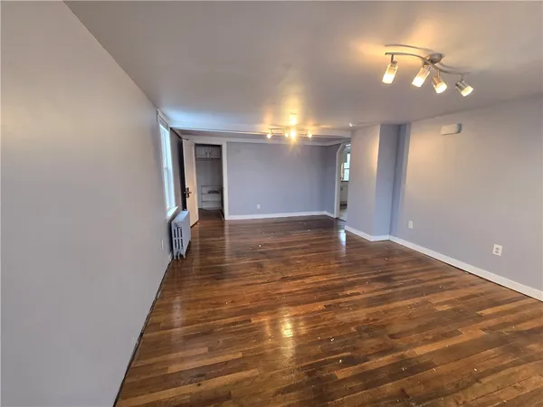 $1,895 | 968 Elm Street, Unit 2, Woonsocket, RI 02895