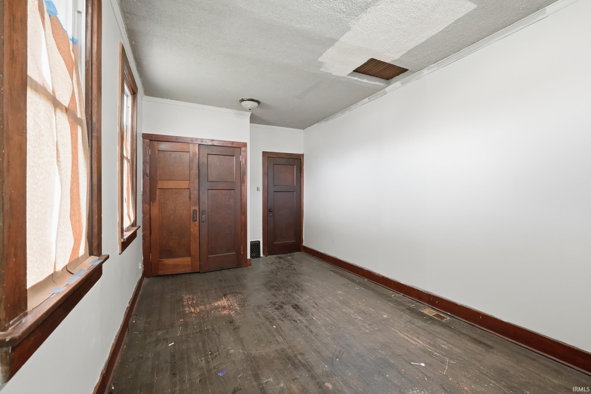 3117 Monroe Street Fort Wayne, IN 46806 - Photo 10 of 35