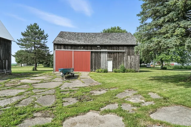 $385,000 | 4140 South Gera Road, Frankenmuth, MI 48734