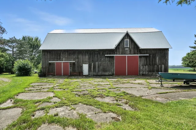 $385,000 | 4140 South Gera Road, Frankenmuth, MI 48734