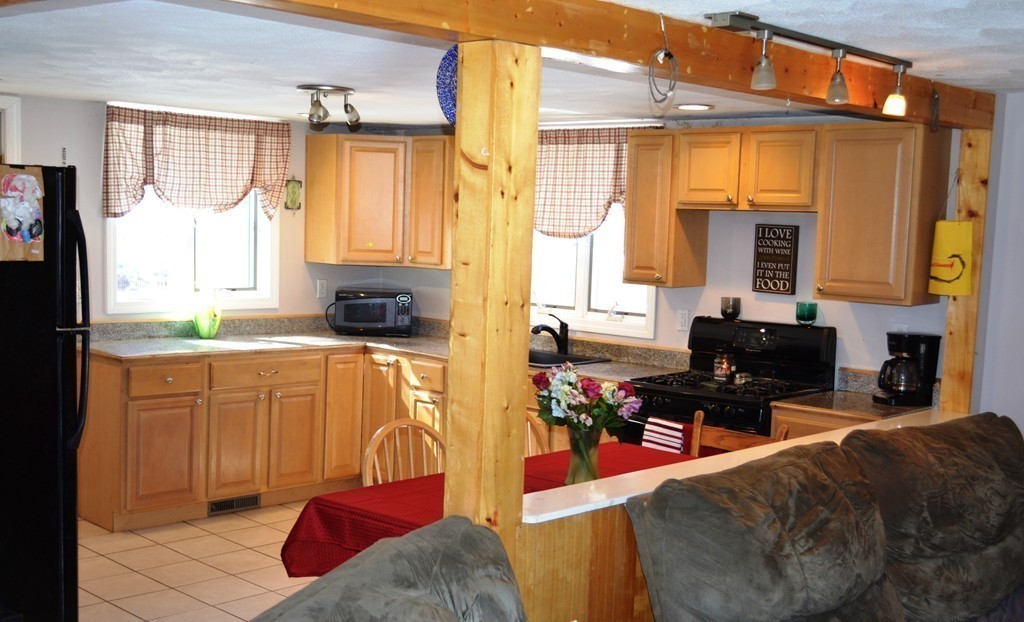 23 Abbott Road North Reading, MA 01864 - Photo 12 of 22 Gallery Image 12