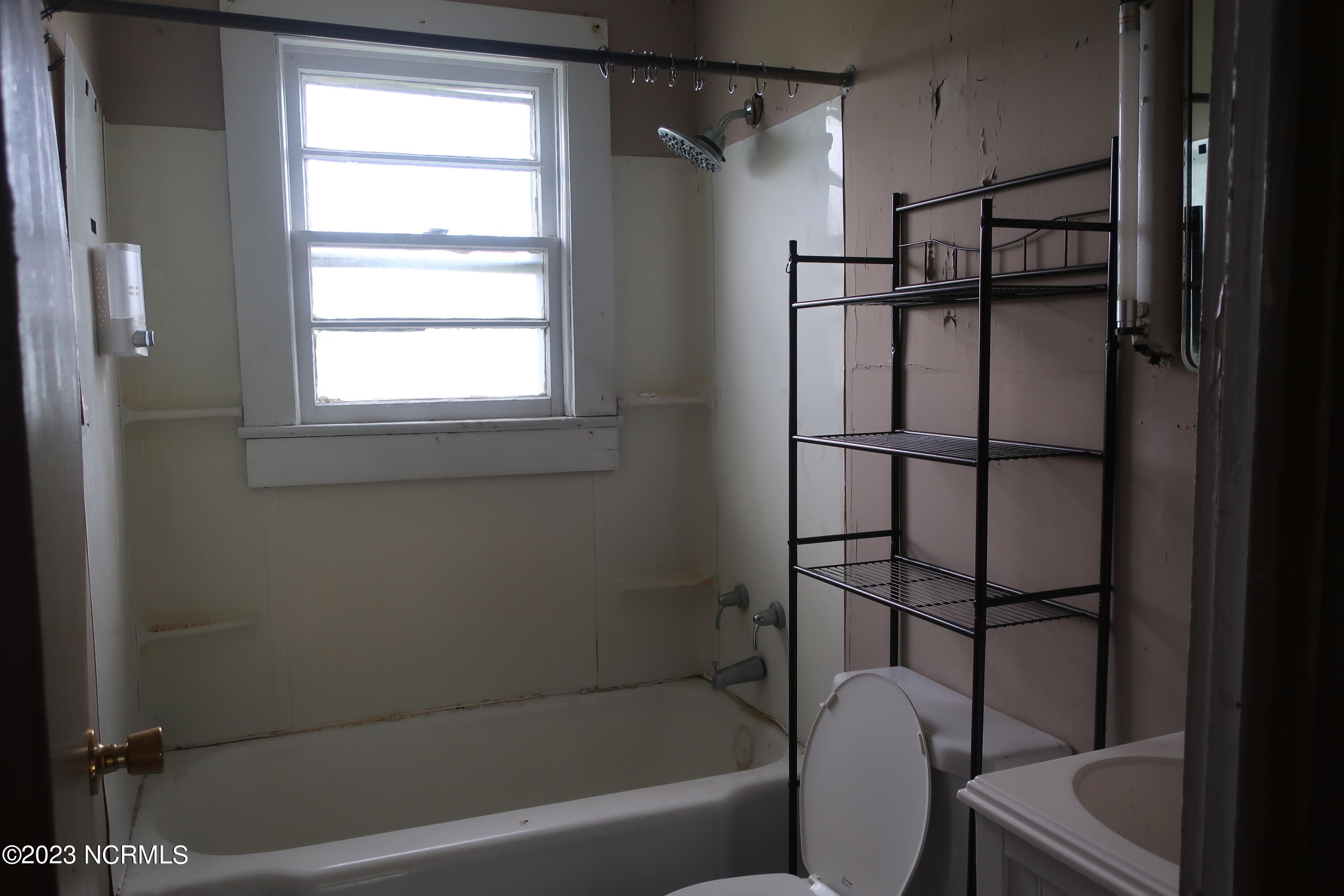 1235 Jackson Swamp Road Bath, NC 27808 - Photo 6 of 7 006 bathroom